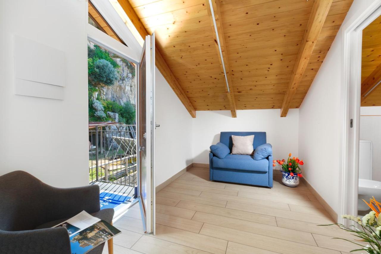 סורנטו Eterea Charming Suites מראה חיצוני תמונה