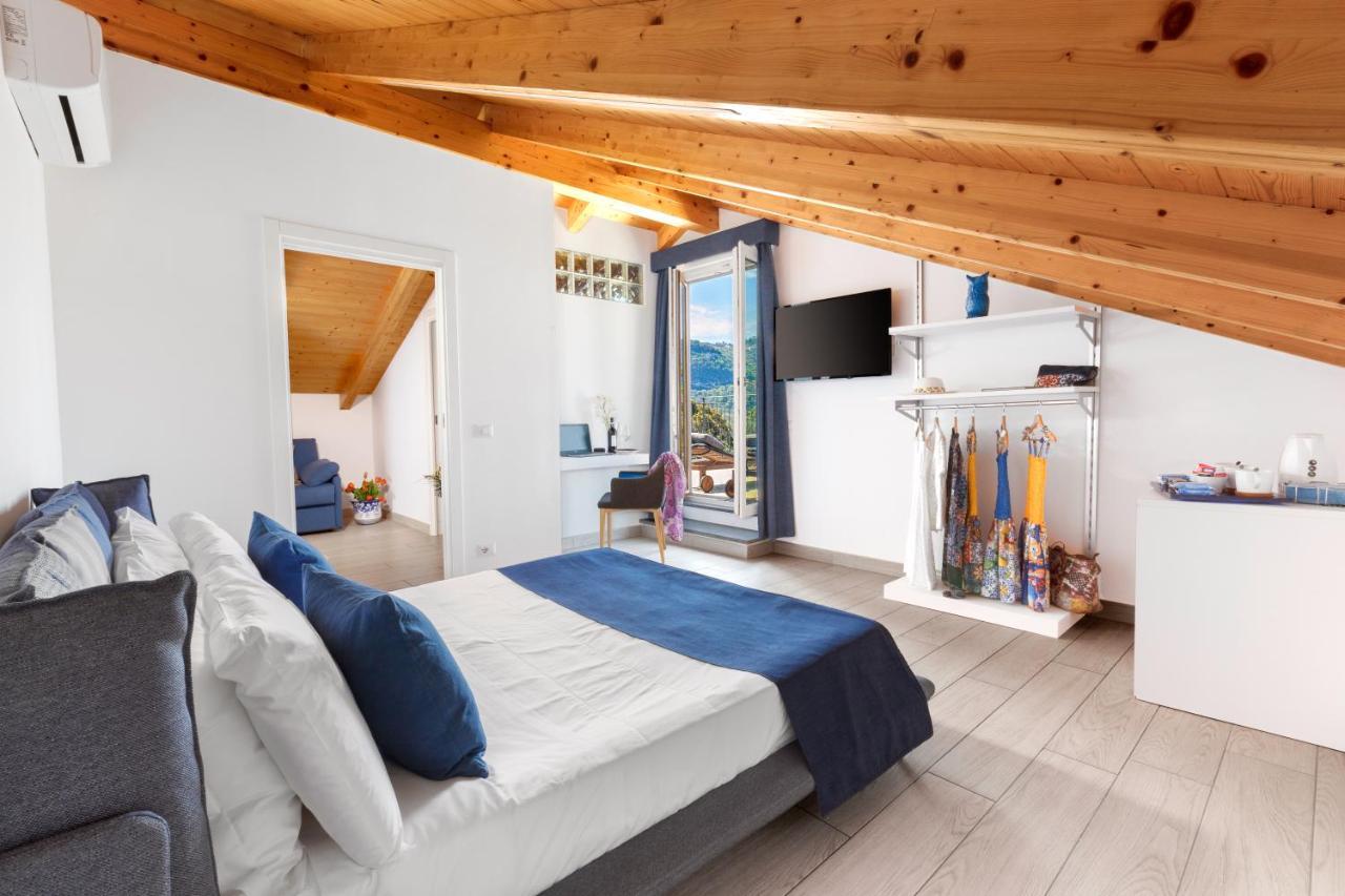 סורנטו Eterea Charming Suites מראה חיצוני תמונה