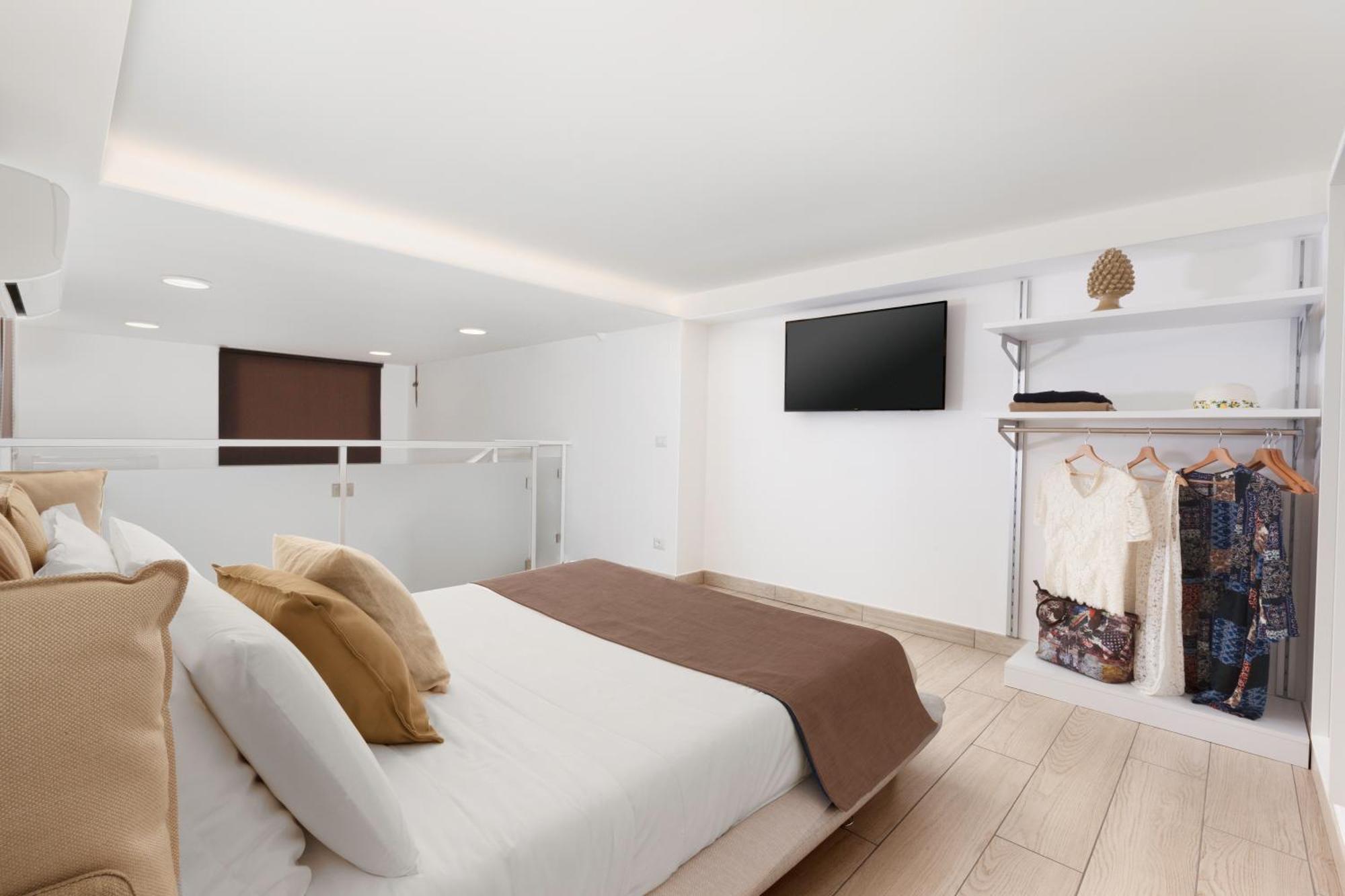 סורנטו Eterea Charming Suites מראה חיצוני תמונה
