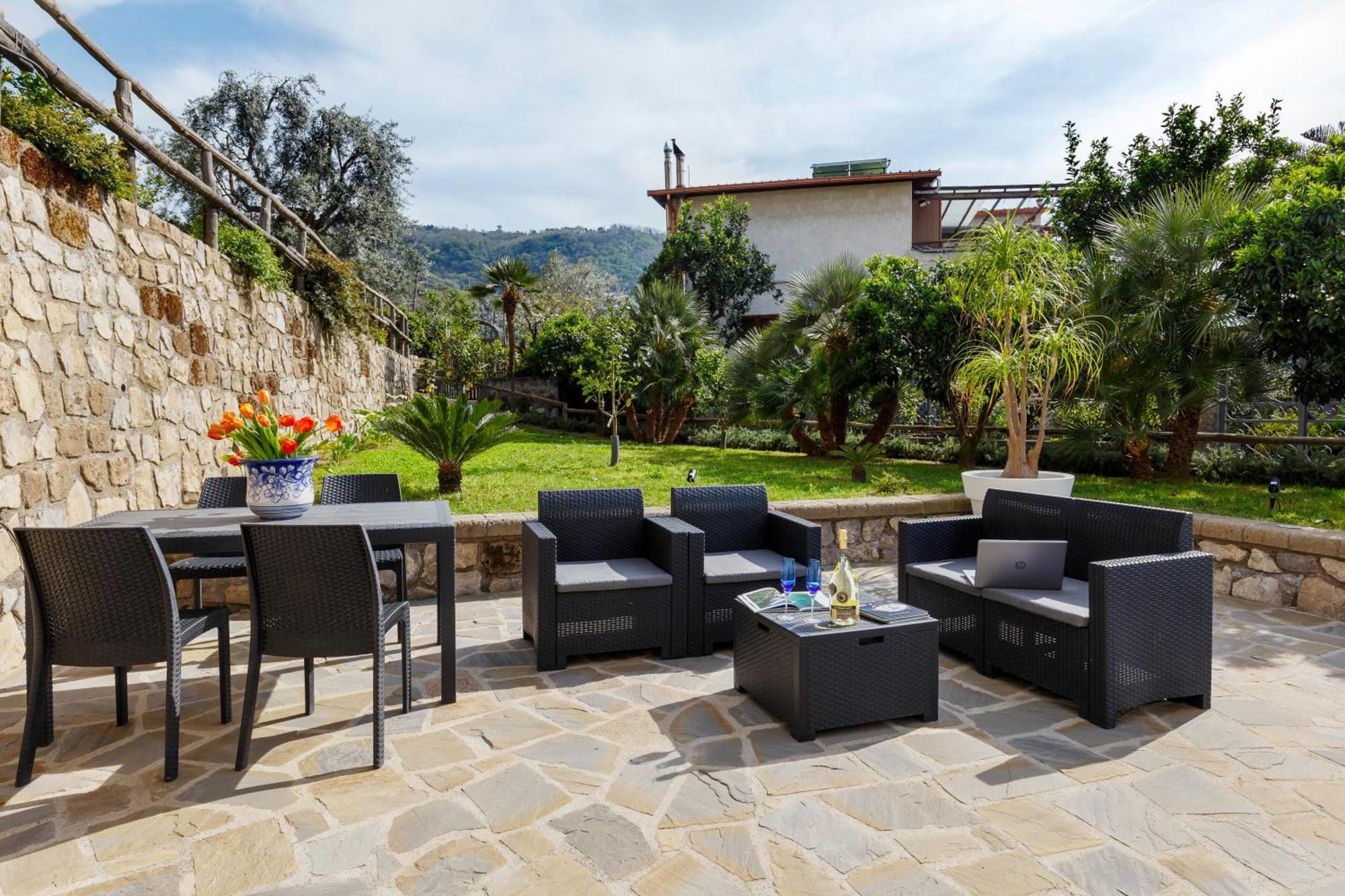סורנטו Eterea Charming Suites מראה חיצוני תמונה